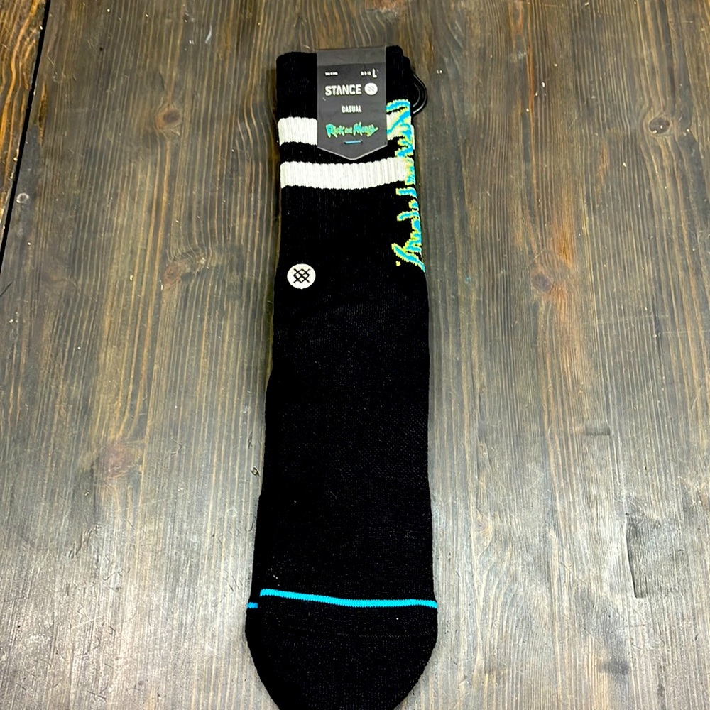 Stance M Large casual Rock and Morty sock. New with tags. black